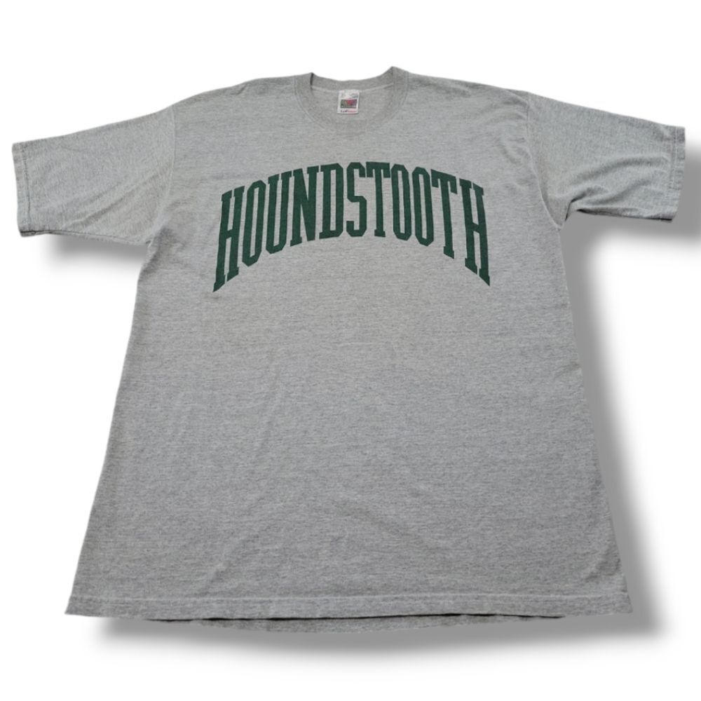 1990s Vintage Fruit Of The Loom T-Shirt Size XL Houndstooth Clothing Co. Graphic
